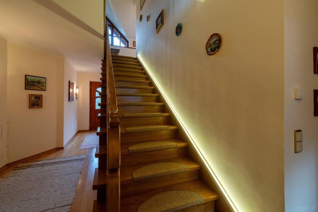 Luxus Alpenparadies Nahe Salzburg Sauna & Whirlpool Adnet Bagian luar foto
